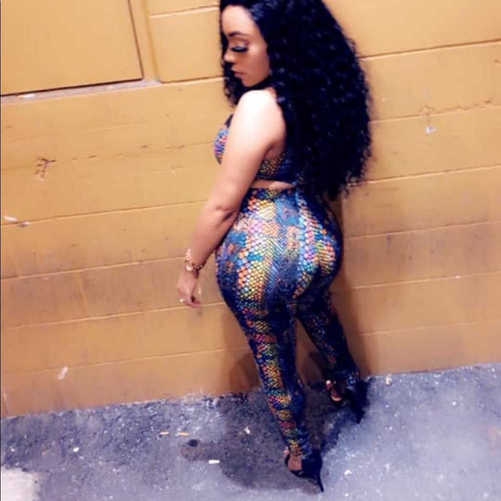 Two piece set